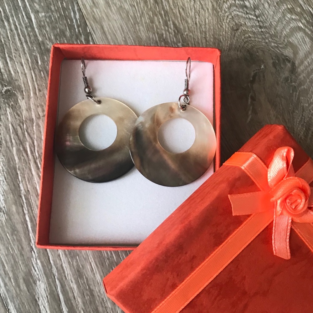 Shell Earrings